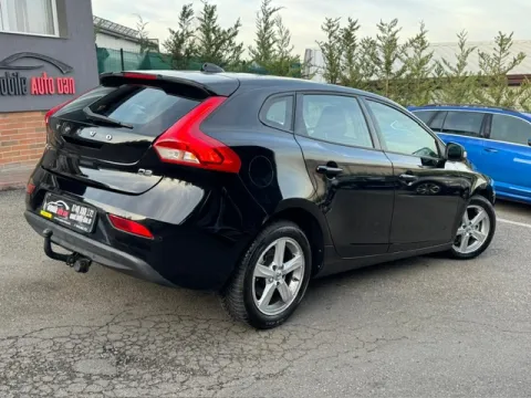Volvo V40 — poza 3