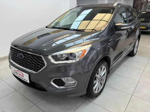 Ford Kuga — poza 2