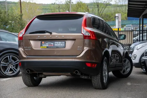 Volvo Xc60 — poza 2