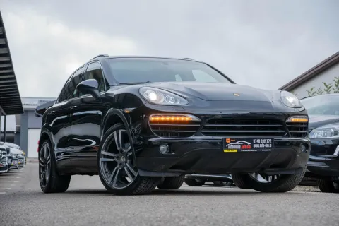 Porsche Cayenne — poza 2