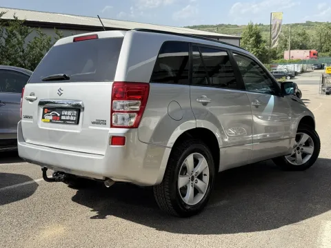 Suzuki Grand Vitara — poza 3