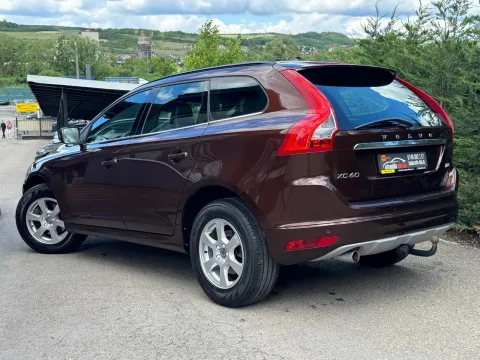 Volvo Xc60 — poza 2