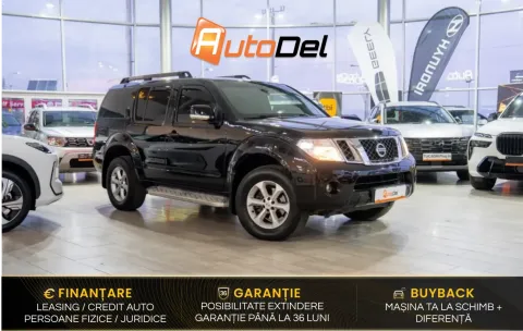 Nissan Pathfinder 2.5dCi 4x4 - Automat