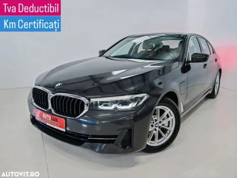 BMW Seria 5 530e Aut.