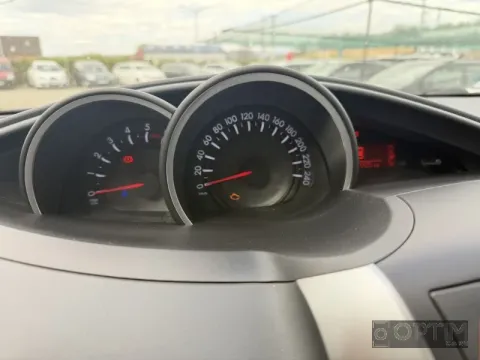 Toyota Verso 2.0 diesel 122 CP — poza 2