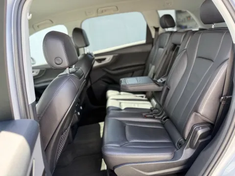 Audi Q7 — poza 3