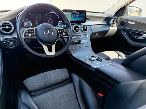 Mercedes-Benz C — poza 3