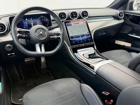 Mercedes-Benz C — poza 3