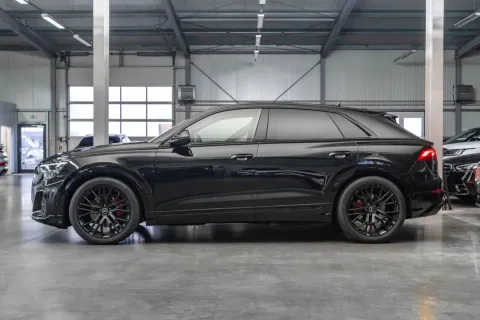 Audi Q8 — poza 3
