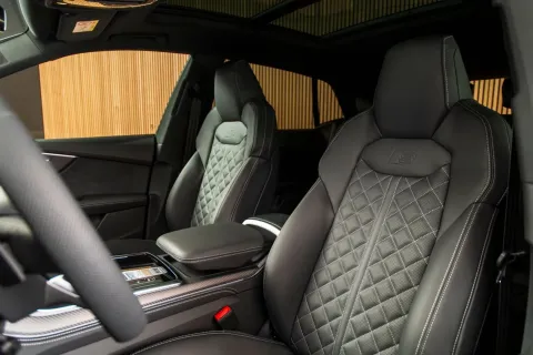 Audi Q8 — poza 2