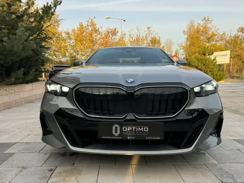 BMW 520 — poza 2
