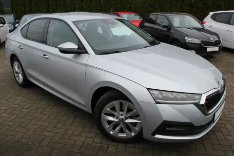 Skoda Octavia — poza 2
