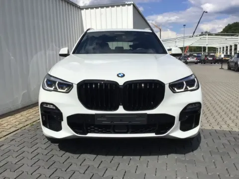 BMW X5 — poza 2