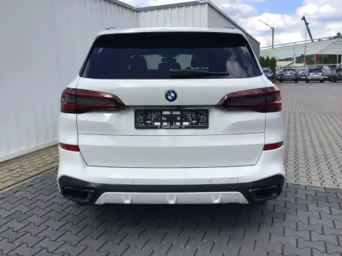 BMW X5 — poza 3