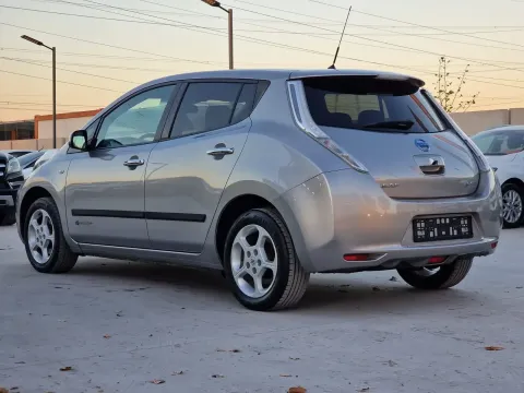 Nissan Leaf — poza 3