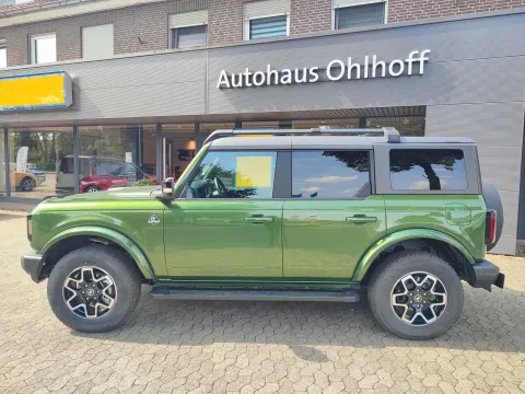 Ford Bronco — poza 2