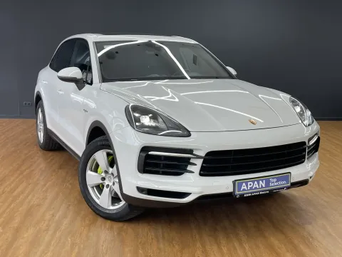 Porsche Cayenne — poza 3