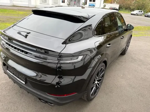 Porsche Cayenne — poza 3