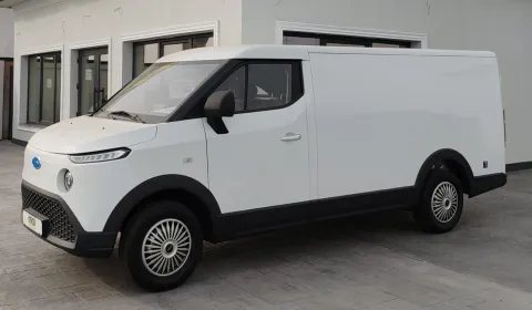 Cenntro Logistar 260
