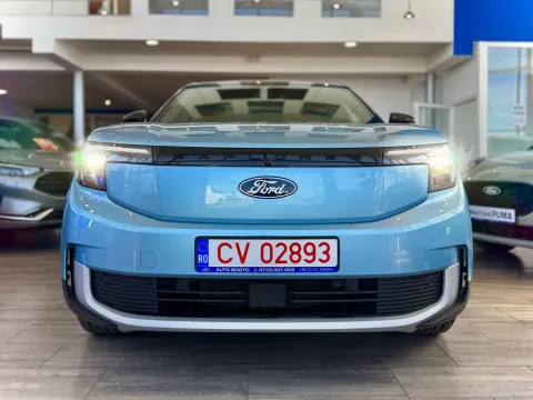 Ford Explorer — poza 2
