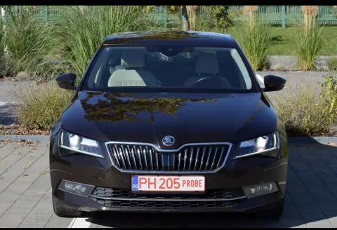 Skoda Superb — poza 2