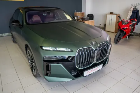 BMW I7 — poza 2