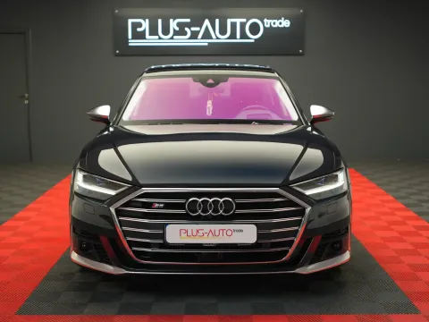 Audi S8 — poza 2