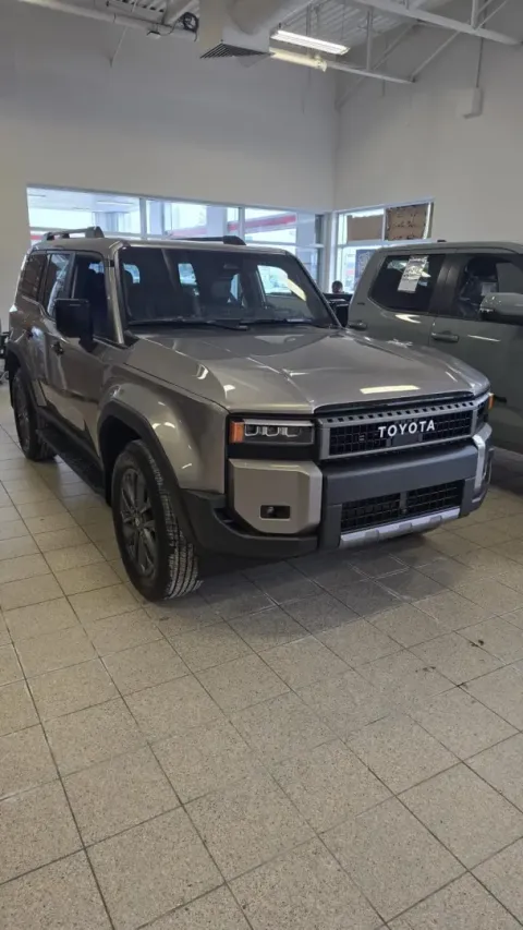 Toyota Land Cruiser — poza 3