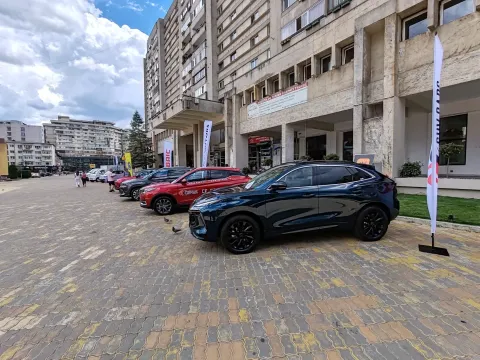 DFSK Forthing 5 — poza 3