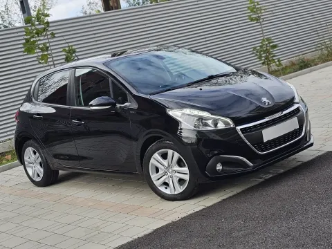 Peugeot 208 — poza 2