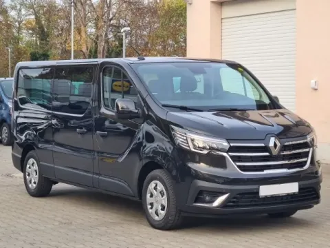 Renault Trafic — poza 2