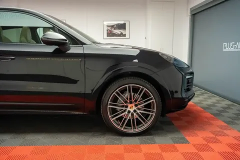 Porsche Cayenne — poza 3