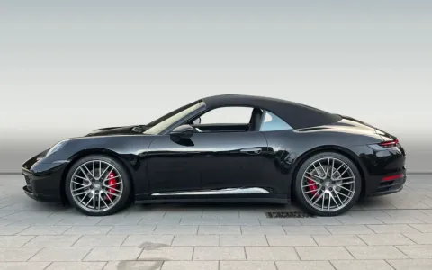 Porsche 992 — poza 3