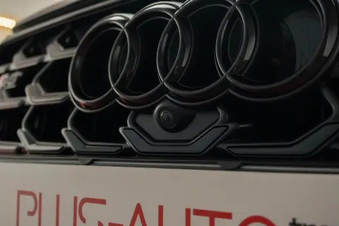 Audi S8 — poza 3