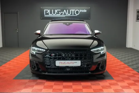 Audi S8 — poza 2