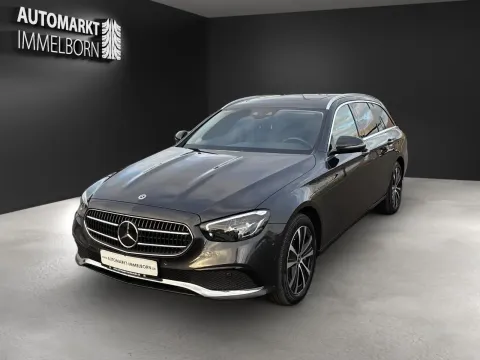 Mercedes-Benz E 300 — poza 3