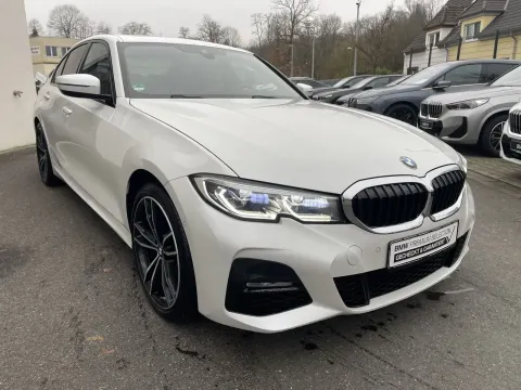BMW 330 — poza 2