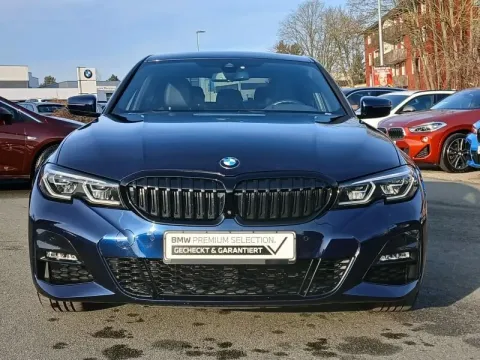 BMW 330 — poza 3