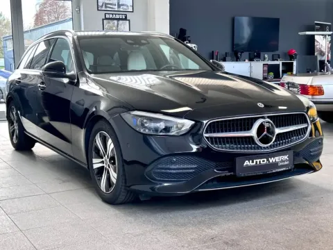 Mercedes-Benz C 300 — poza 3