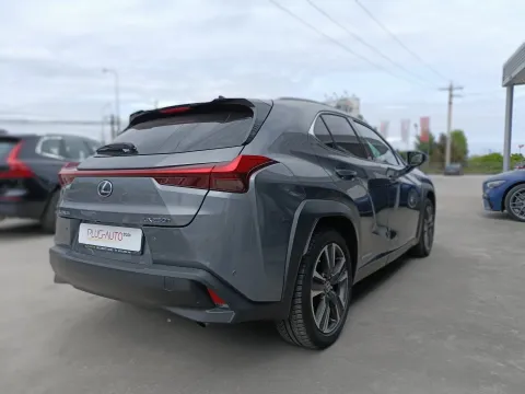 Lexus Ux — poza 3