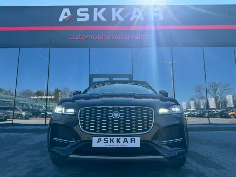 Jaguar F-Pace — poza 2