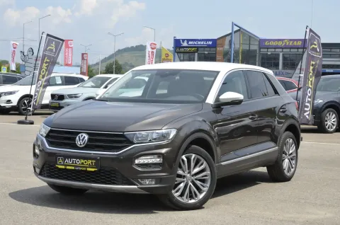 Volkswagen T-Roc — poza 2