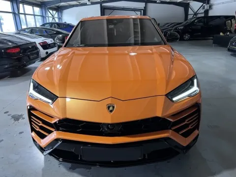 Lamborghini Urus — poza 3