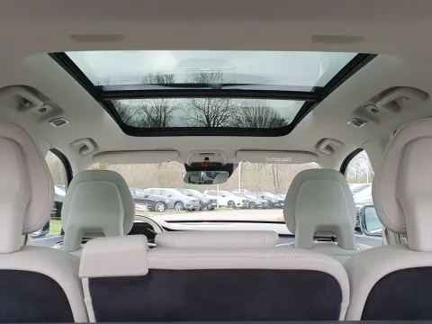 Volvo Xc90 — poza 3