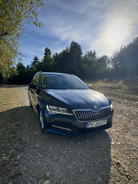 Skoda Superb — poza 3