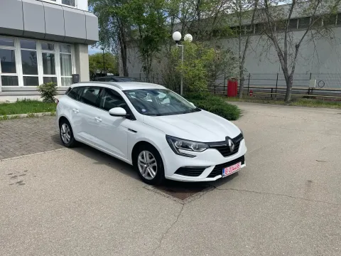 Renault Megane — poza 3