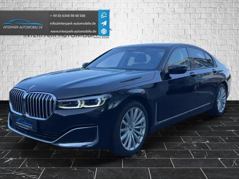 BMW 740