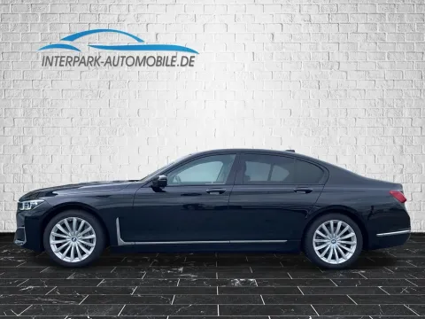 BMW 740 — poza 3