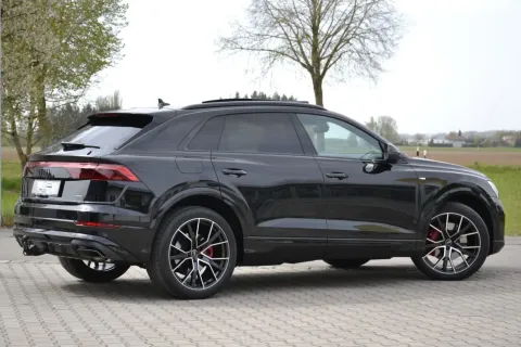 Audi Q8 — poza 3