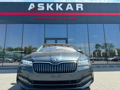 Skoda Superb — poza 2